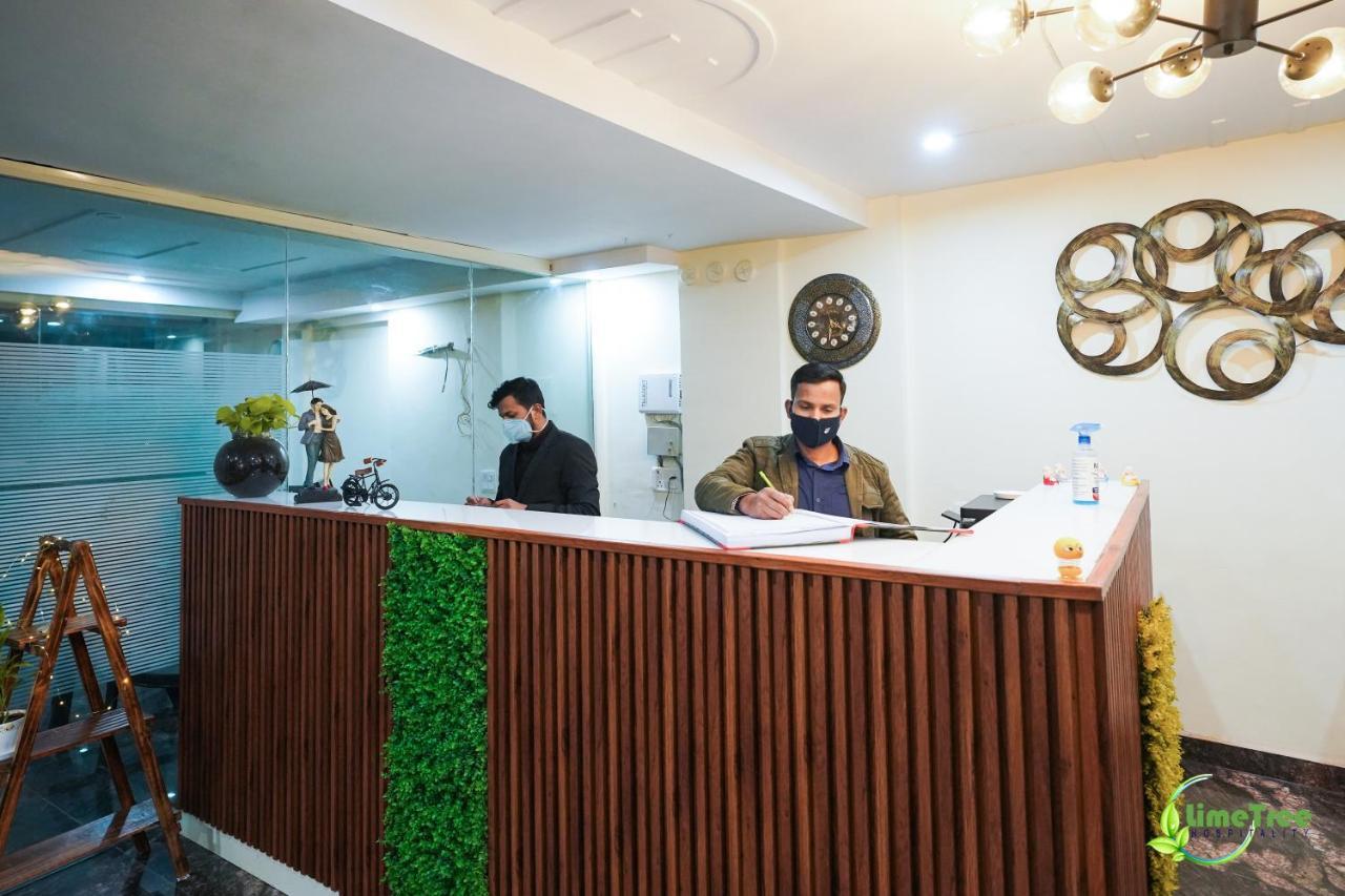 Lime Tree Hotel Near 32Nd Avenue Sector 29 古尔冈 外观 照片