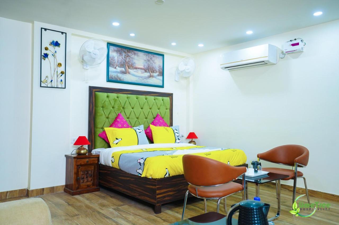 Lime Tree Hotel Near 32Nd Avenue Sector 29 古尔冈 外观 照片