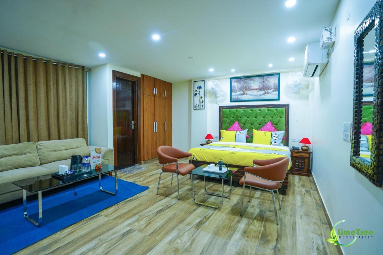 Lime Tree Hotel Near 32Nd Avenue Sector 29 古尔冈 外观 照片